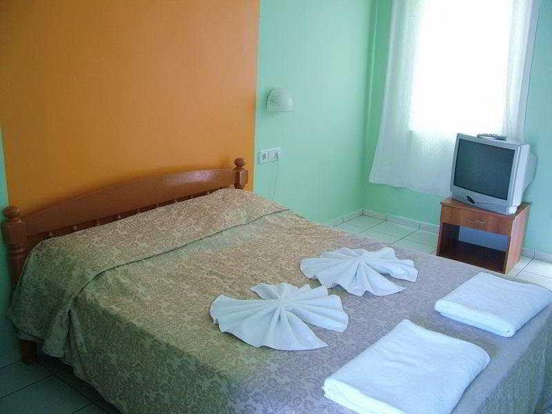 Turihan Beach Hotel Gümbet Extérieur photo