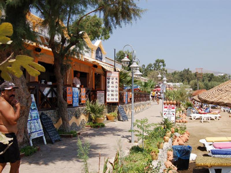 Turihan Beach Hotel Gümbet Extérieur photo